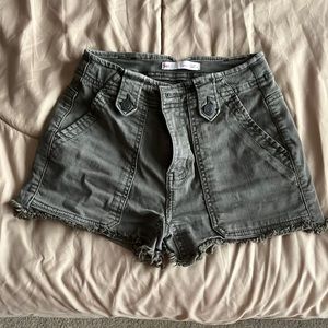 High rise army green shorts size 0 juniors from So.